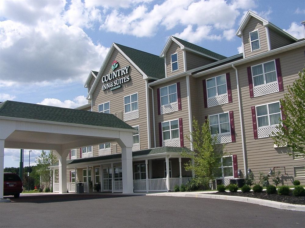 Country & By Radisson, Carlisle, Pa